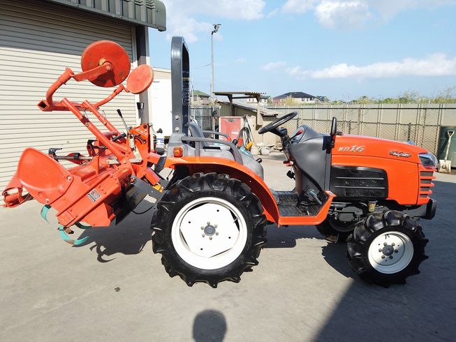 トラクター クボタKB16MARF3B 写真５